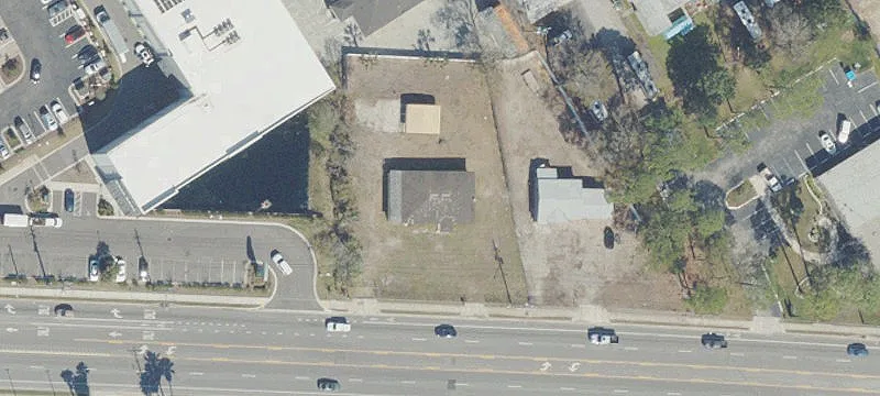 Secured Office Lot with Garage