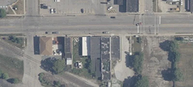 Multi-Unit Retail Building