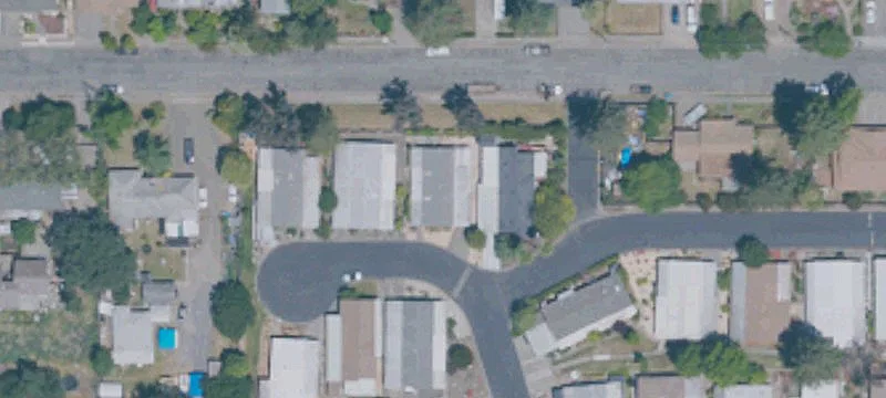 Mobile Home in Gated Park