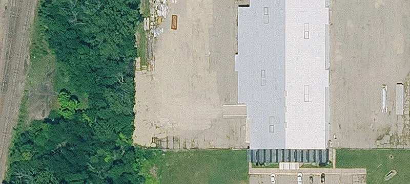 Warehouse with Office and Dock Doors