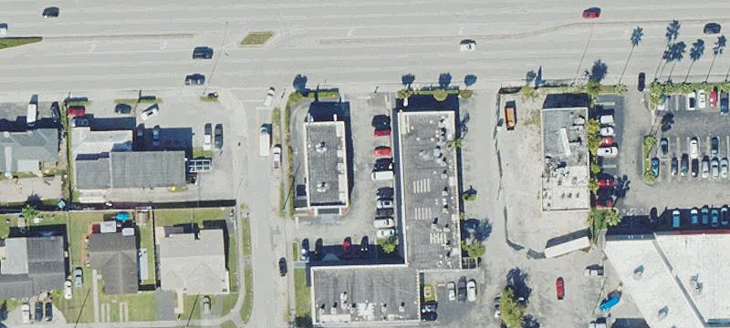 Single-Tenant NNN Retail Building
