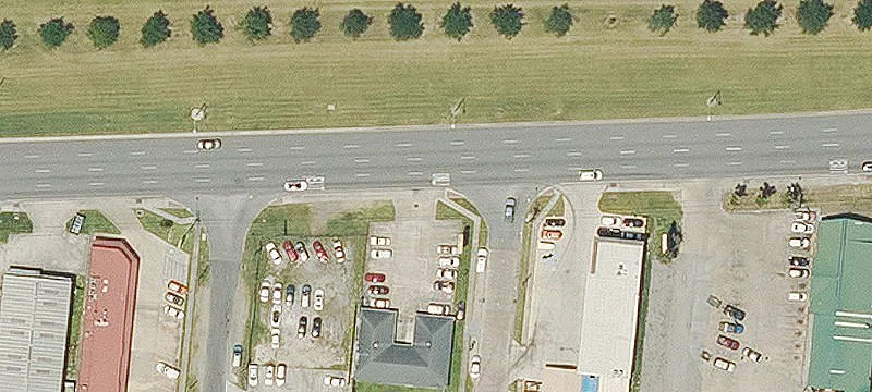 Six-Unit Retail and Office Center