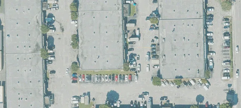 Warehouse with Highway Connectivity