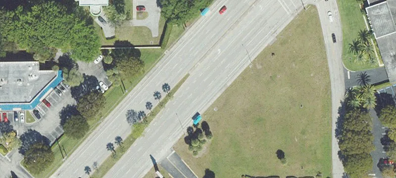 Shopping Center with Anchor Vacancy