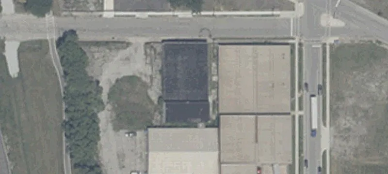 Industrial Warehouse with Multiple Bays