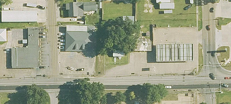Commercial Lot with Live Oak