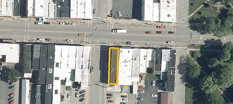 Turnkey Restaurant with Parking