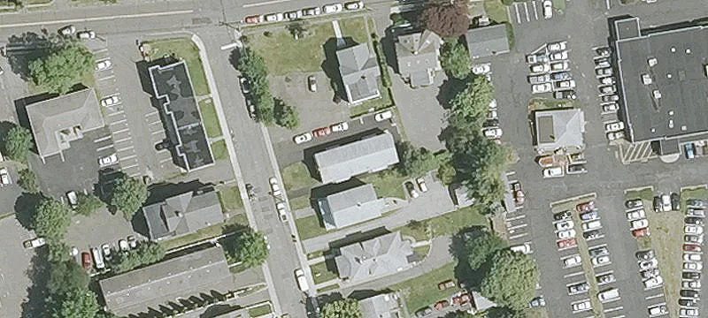 8-Unit Studio Multifamily Building