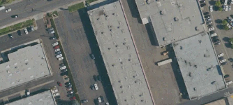 Showroom-Warehouse Flex Building
