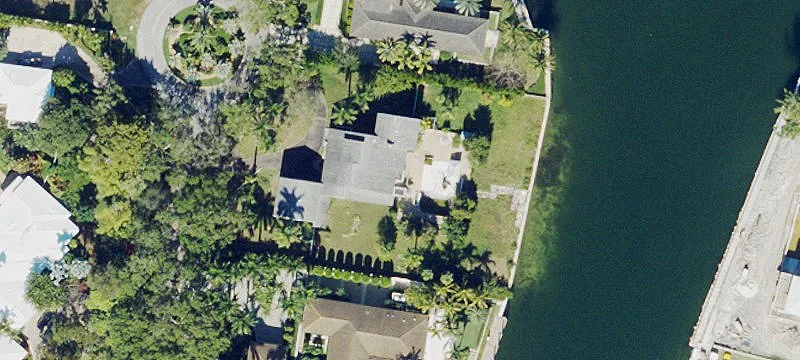 Waterfront Estate Lot