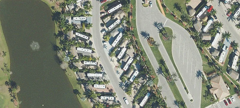 Resort Lot with Tiki Hut