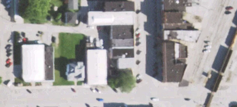 Live-Work Retail Building with Apartment