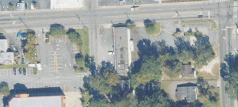 Restaurant and Medical Office Building