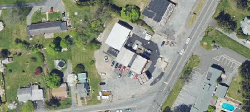 Multi-Tenant Retail Suites