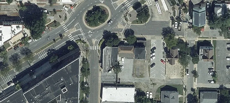 Two-Level Retail and Office Building