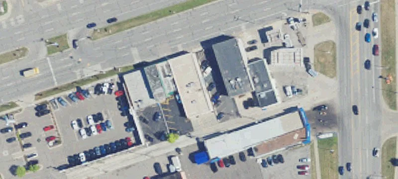 High-Traffic Avenue Office Suites