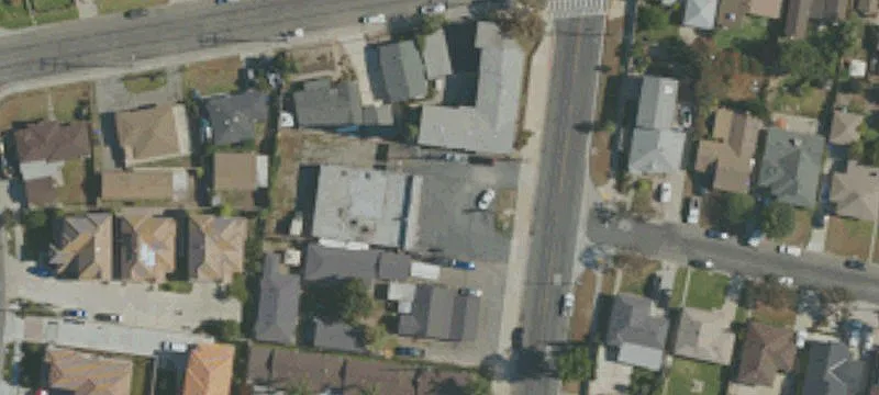 Multi-Tenant Retail Property