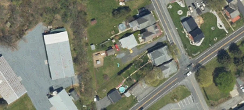 Mixed-Use Live-Work Property