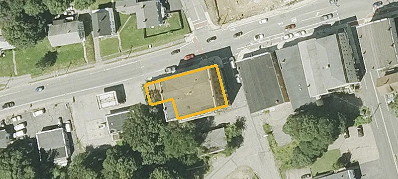Mixed-Use Multifamily Income Property