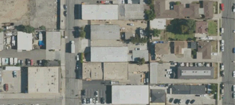 Freestanding Industrial Live-Work Property