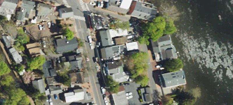 Mixed-Use Building with Private Parking