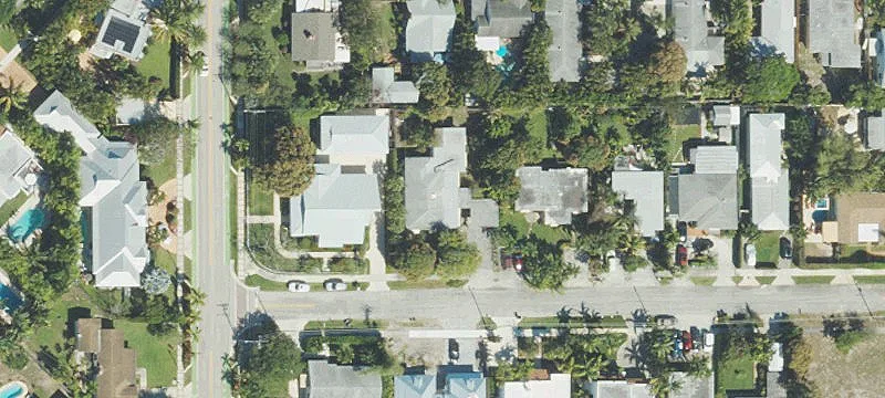 Single-Story Duplex for Dual Income