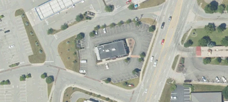 Free-Standing Pizza Hut Restaurant