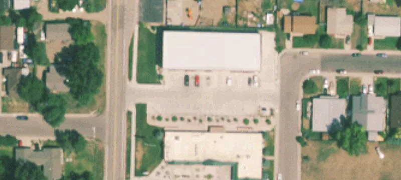 Freestanding Retail Auto Facility