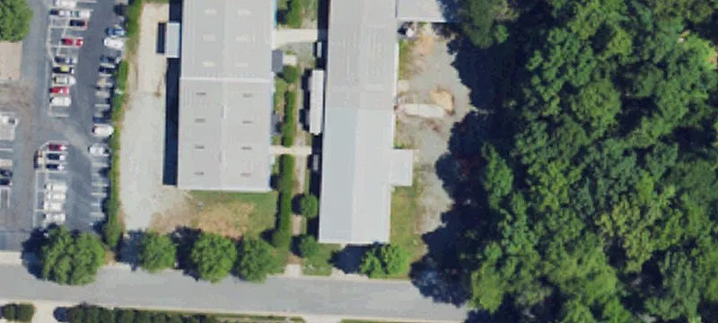 Renovated Warehouse with Yard