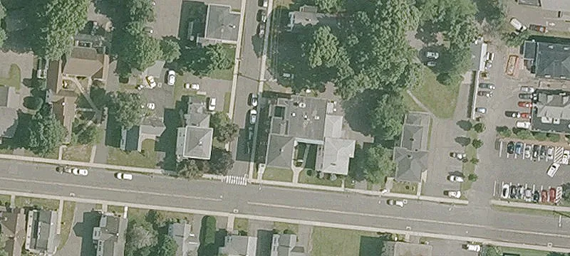 Multi-Use Office Building