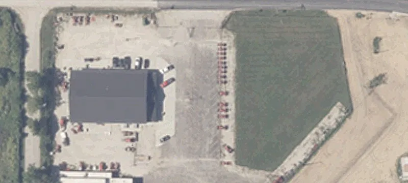 Industrial Flex Property with Pylon