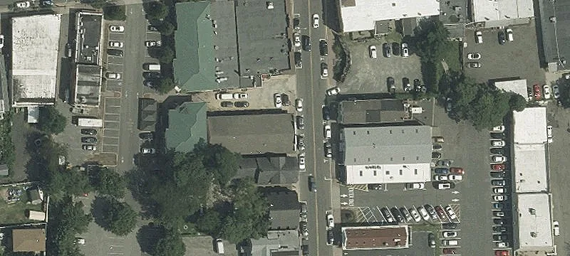 Mixed-Use Retail and Apartments