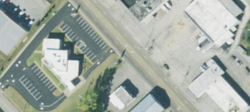 Single-Tenant Office Building
