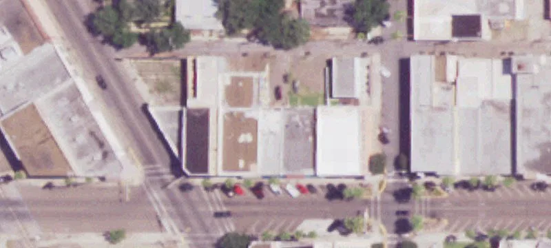 Fully Renovated Downtown Retail Space