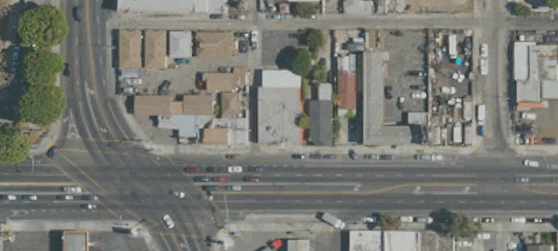 Freestanding Retail Building with Parking