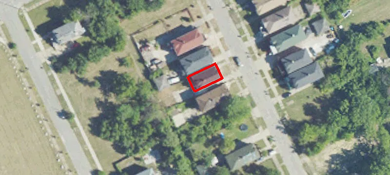 Well-Maintained Duplex with Two Units
