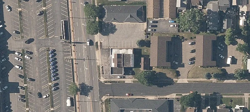 Multi-Use Retail and Office Building