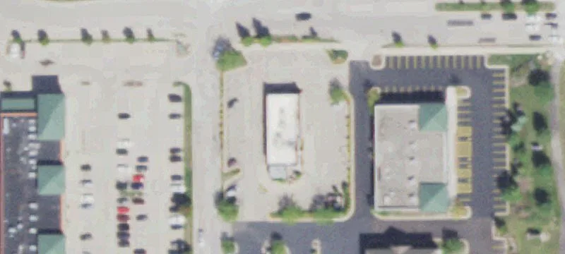 Single-Tenant Retail Building