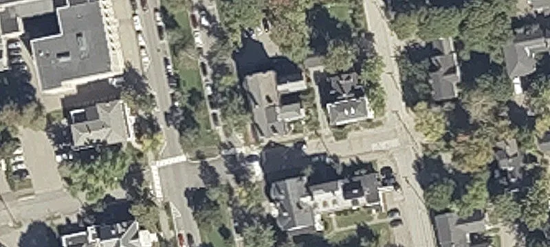 Mixed-Use Live-Work Property
