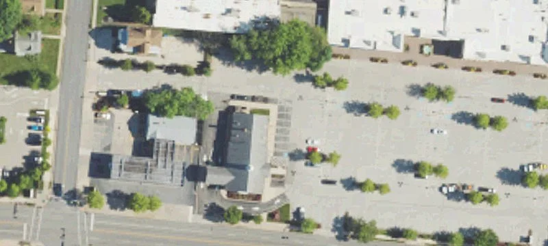 High-Visibility Retail Space