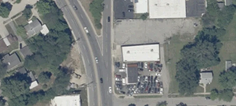 High-Visibility Retail Building
