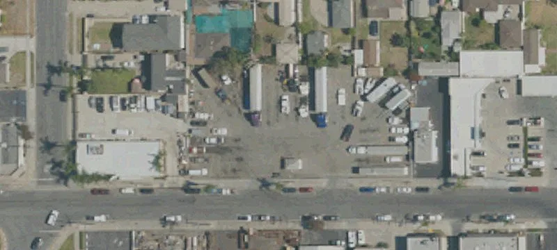 Large Lot with Freeway Access