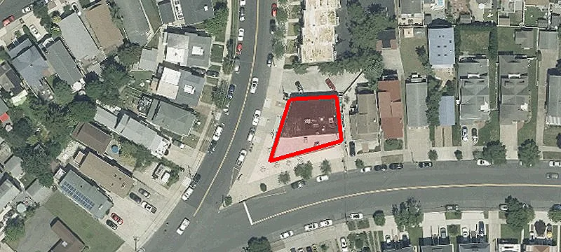Iconic Northend Restaurant Opportunity