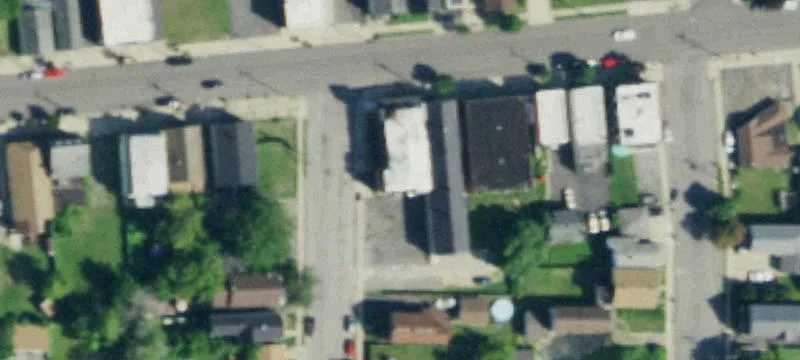 Corner 7-Unit Apartment Building