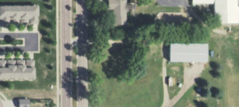 Steel Warehouse on Commercial Land
