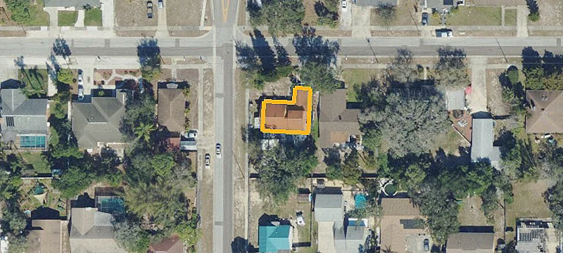 Retail Building on Hard Corner