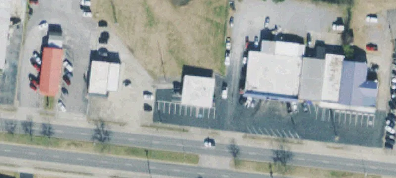 Single-Tenant Retail Building