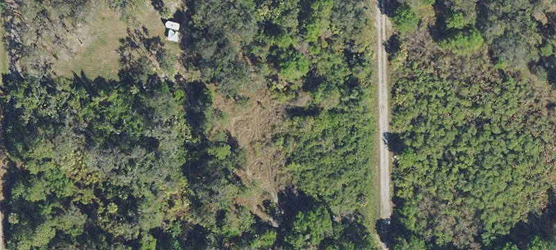 Residential Lot at Dead-End Street