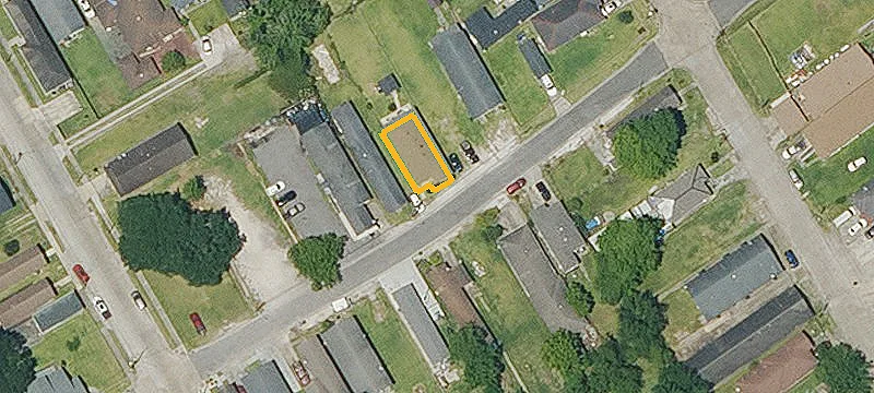 Residential Lot Near Levee