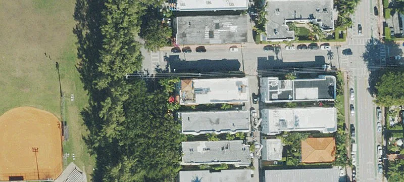 Small Courtyard Apartment Building